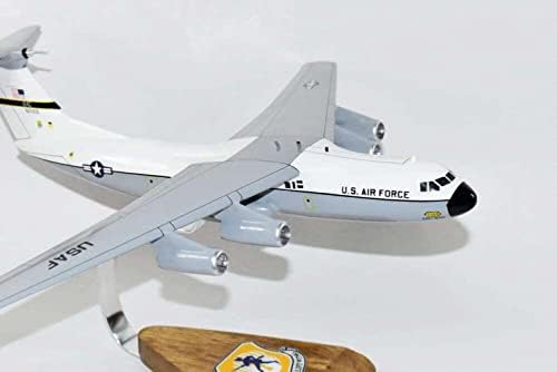 Eskadrila nostalgia LLC 437. Vojno zrakoplovno krilo 66-0163 C-141A model