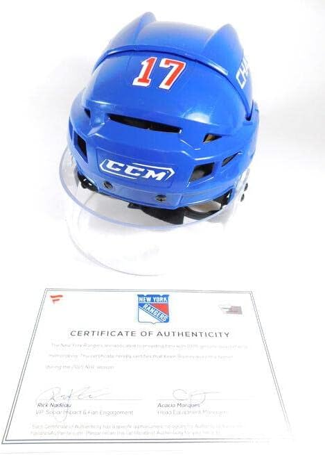 2021 Kevin Runi 17 Igra Njujorški rendžeri- korištena hokejaška kaciga u mreži-korištene NHL kacige u igri