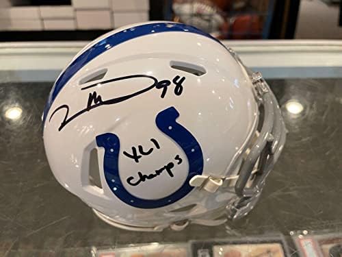 Robert Mathis champion of Indianapolis Colts potpisao je mini kacigu u obliku slova u-NFL kacige s autogramima